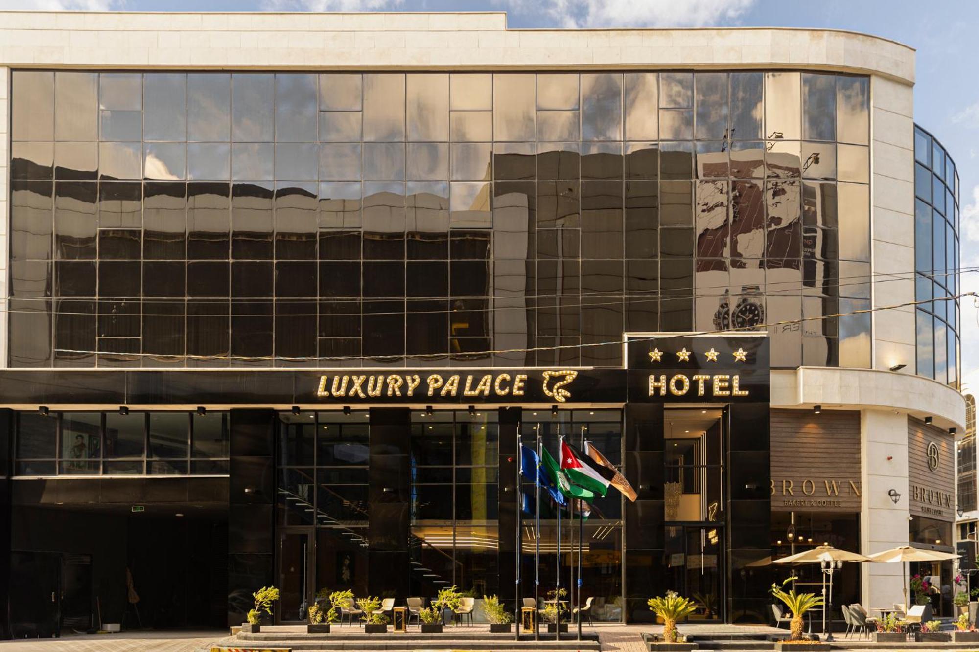 Luxury Palace Hotel Amman Buitenkant foto