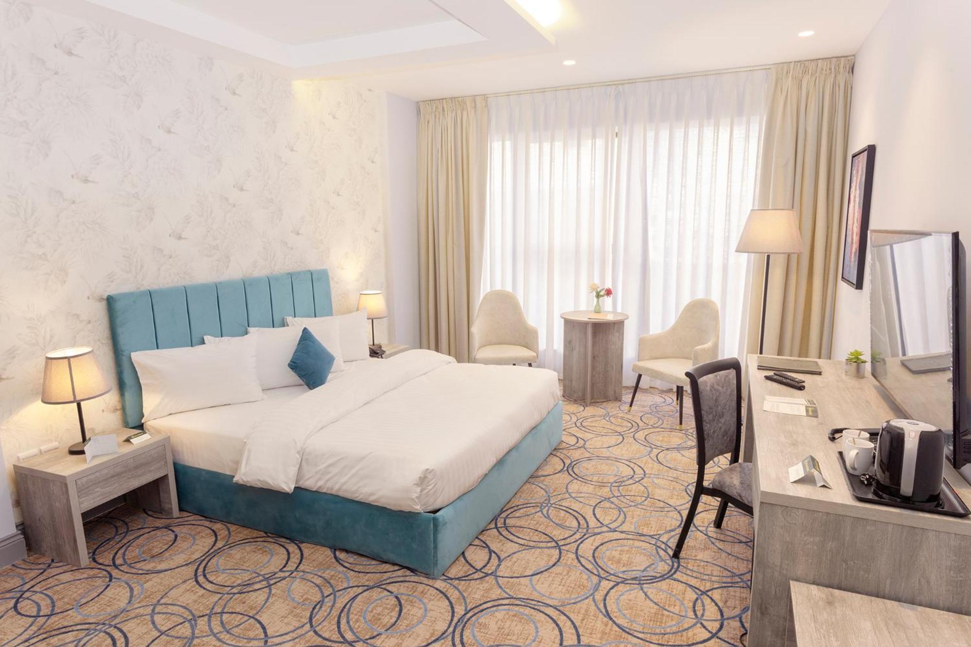 Luxury Palace Hotel Amman Buitenkant foto