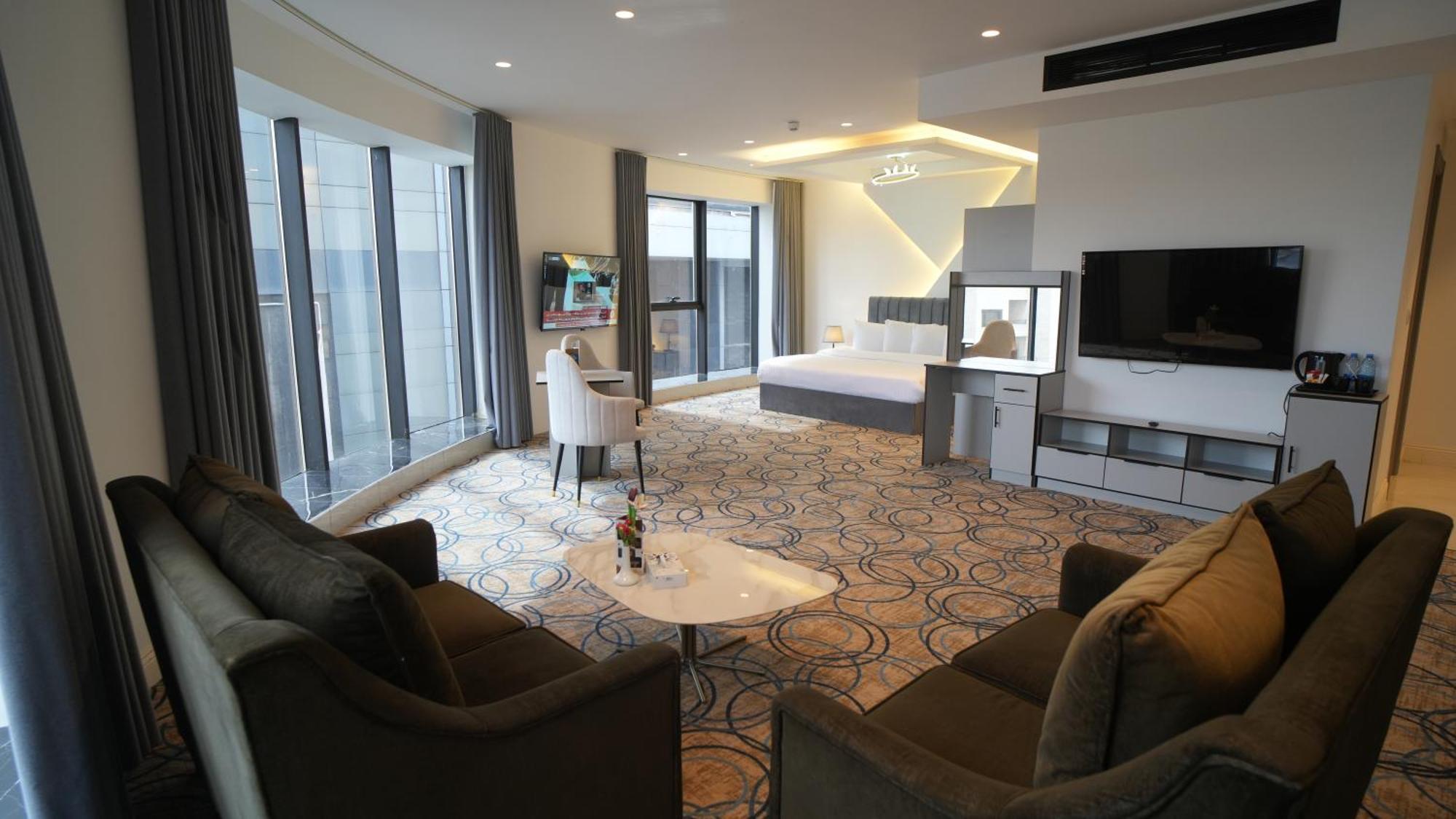 Luxury Palace Hotel Amman Buitenkant foto